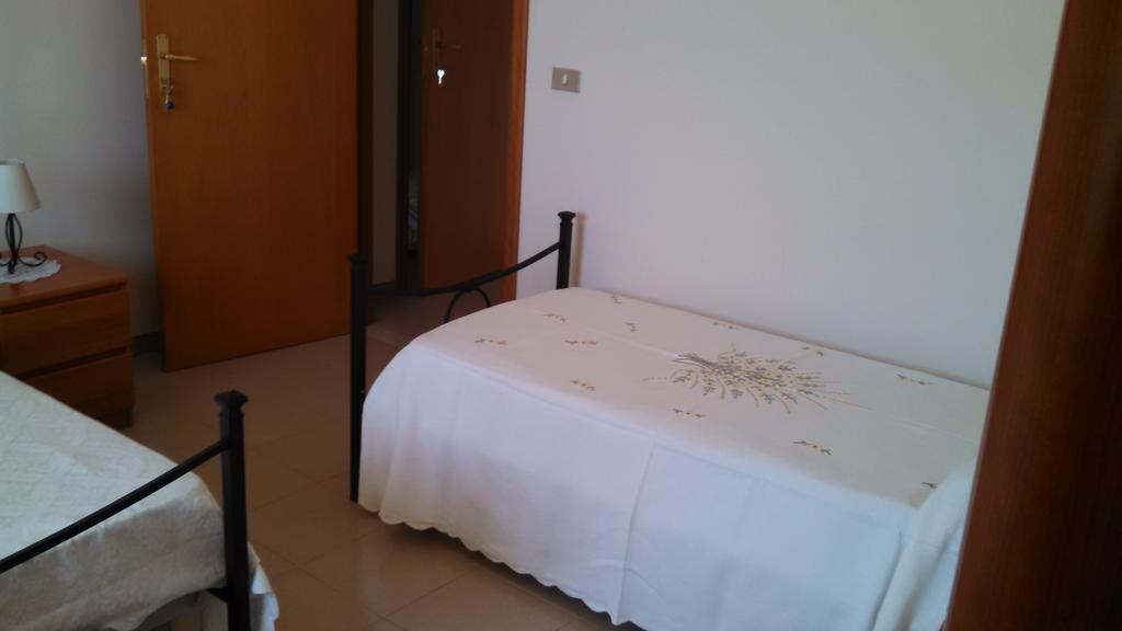 Joanne B&B Canicattini Bagni Habitación foto